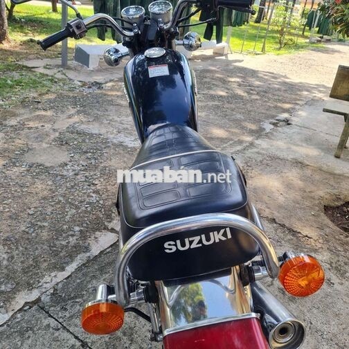 Suzuki GN 125 Đen
