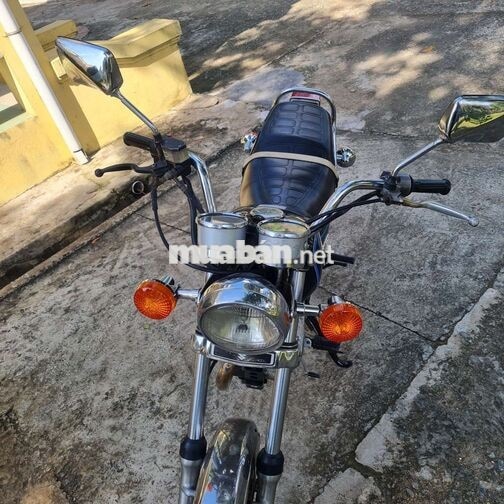 Suzuki GN 125 Đen