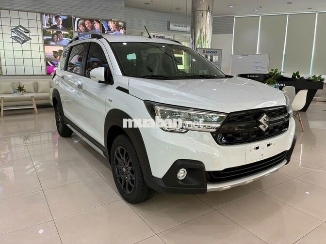 XL7 Hybrid 2026 Trắng Ngọc Trai - Xe sẵn giao ngay