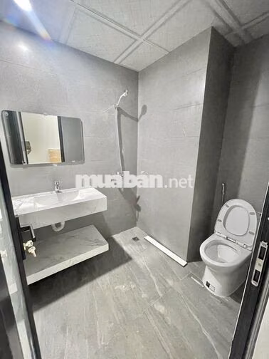 Cho Thuê 10 P Mới Tinh 94 Hồ Tùng Mậu; 1N+1K/Gác; Full Đồ, Ngõ Nông