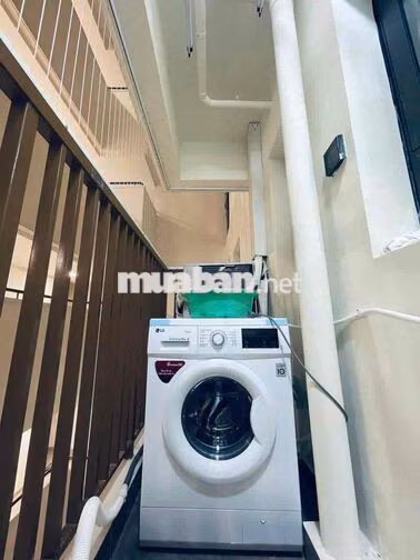 Căn hộ 2PN nội thất xịn xò, sang trọng, cao cấp, đầy đủ tiện nghi