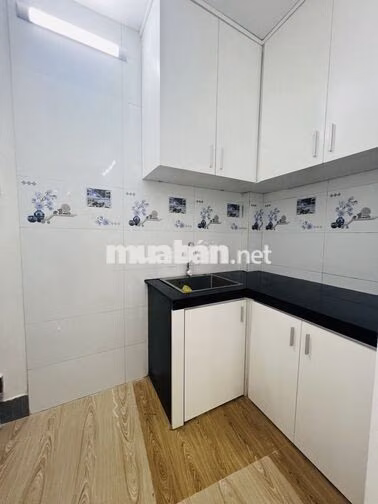 GIÁ 4 TỶ 950 TRIỆU BÁN NHÀ NGANG 4.4M NGÔ ĐỨC KẾ QUẬN BÌNH THẠNH