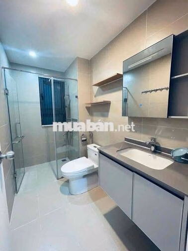 Căn hộ 2PN nội thất xịn xò, sang trọng, cao cấp, đầy đủ tiện nghi