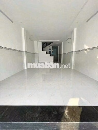 Nhà 3 lầu 6PN mặt tiền đường Trần Hoàng Na chỉ 22 triệu