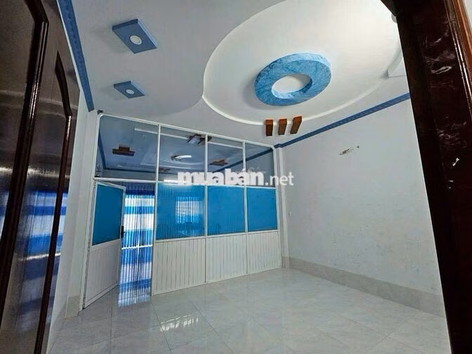 Nhà trệt lầu 2PN mặt tiền đường Nguyễn Tri Phương chỉ 18 triệu