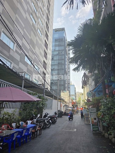 ⭐️BÁN VIÊN KIM CƯƠNG 2/29 CAO THẮNG, P5, QUẬN 3.