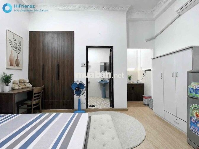 TRỐNG SẴN STUDIO ĐẦY ĐỦ NỘI THẤT NGAY ĐH VĂN HIẾN GẦN ÂU CƠ THANG MÁY