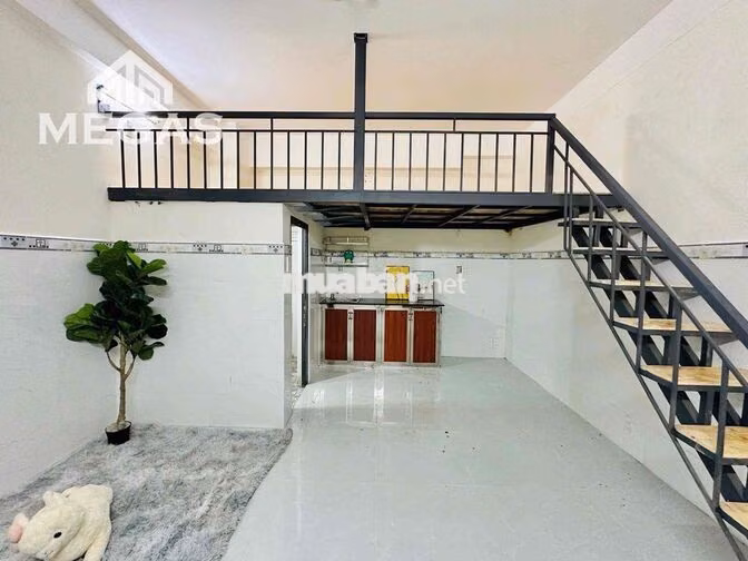 DUPLEX cửa sổ trời/diện tích rộng 35M2 thang máy tại HOÀ BÌNH