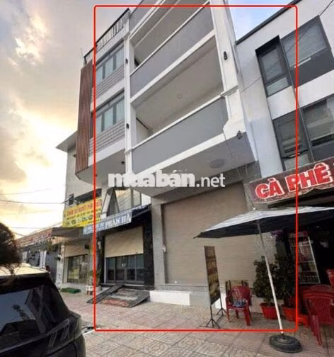 Mặt Tiền CHu Văn An 160m2 3 Tầng Nhà Mới Xây Gần Học Viện Cán Bộ