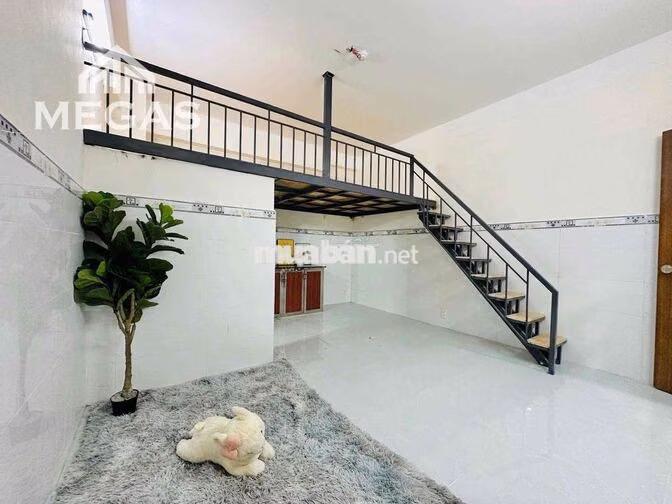 DUPLEX cửa sổ trời/diện tích rộng 35M2 thang máy tại HOÀ BÌNH