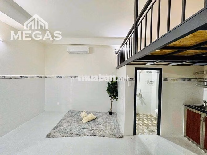 DUPLEX cửa sổ trời/diện tích rộng 35M2 thang máy tại HOÀ BÌNH