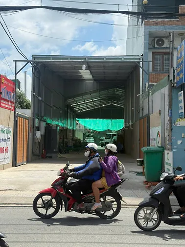 Chính chủ bán gấp kho đang cho thuê 30tr/th mặt tiền Trương Thị Hoa