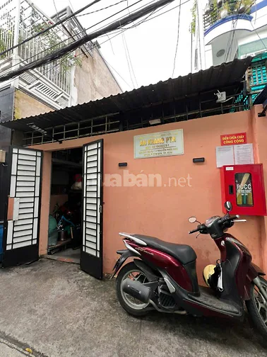 Bán nhà đường Nguyễn Phúc Chu. P.Tân Sơn. 4.65m x 25m. DT đất 117m