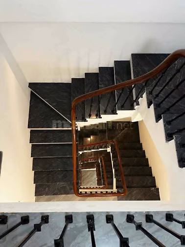 NHÀ TÂN MAI HAI MẶT NGÕ 54M² – 5 TẦNG – 13 TỶ | 2 NHÀ RA Ô TÔ TRÁNH