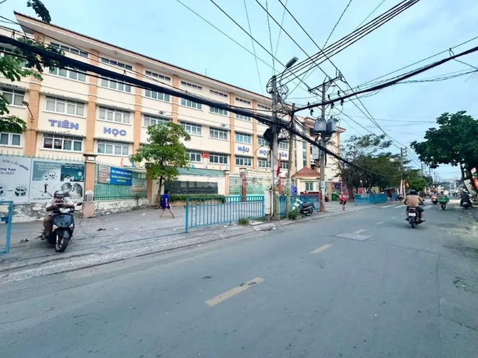 Bán đất thổ cư, gần chợ Bà Hom, Tỉnh Lộ 10, Tân Tạo, Quận Bình Tân
