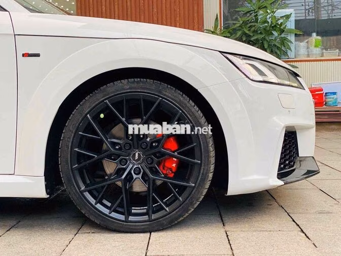 Audi TT Sline 2017 mode 2018 Nhập Trắng 30.000km