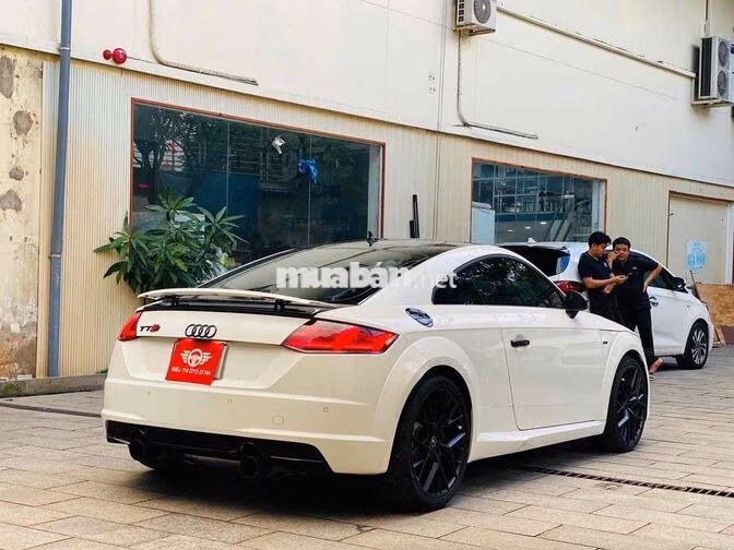 Audi TT Sline 2017 mode 2018 Nhập Trắng 30.000km