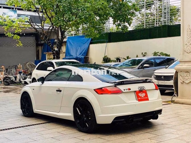 Audi TT Sline 2017 mode 2018 Nhập Trắng 30.000km