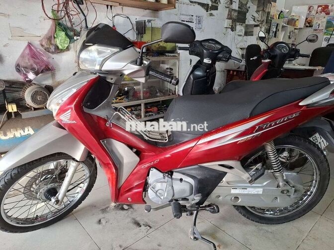 Honda Future 125 Fi 2024 Đỏ bạc
