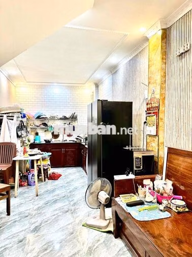 NHÀ 80M² SỬ DỤNG – 2PN 2WC – TRUNG TÂM NINH KIỀU – NHÀ XÂY NĂM 2025