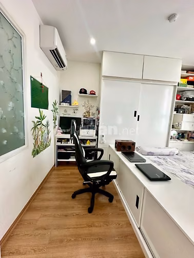 Căn 2p ngủ, 87m2, NTCC chỉ 14tr/tháng, Chung cư Screc- 974A Trường S