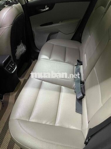 Kia Cerato 1.6AT Deluxe 2019 Trắng 90000 km