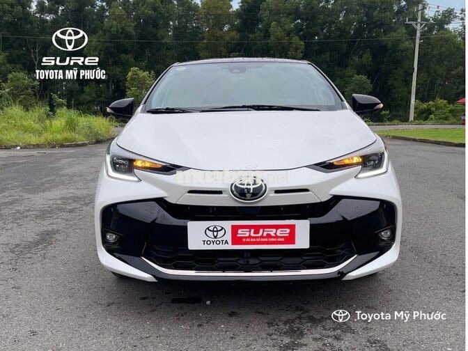 Toyota Vios 1.5G CVT 2026 Trắng 5000 km