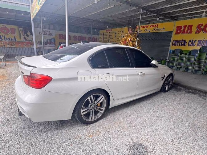 BMW 320i 2014 Trắng 5 chỗ