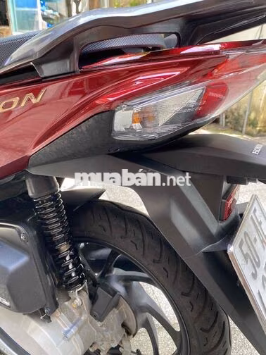 Honda Vision 2026 bản Đỏ Xám cao cấp.