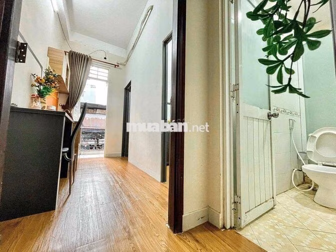 🏡 CĂN 2PN GẦN 45M² CHỈ 7TR3 – CÓ BAN CÔNG FULL NT | GIÁP QUẬN 10