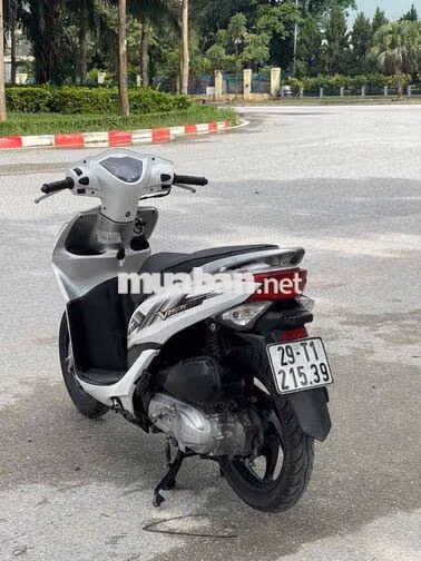 Honda Vision Trắng