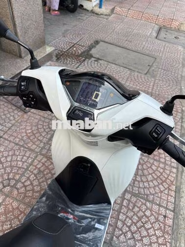 Honda SH 150i ABS 2021 Trắng Đen BSTP Chính Chủ