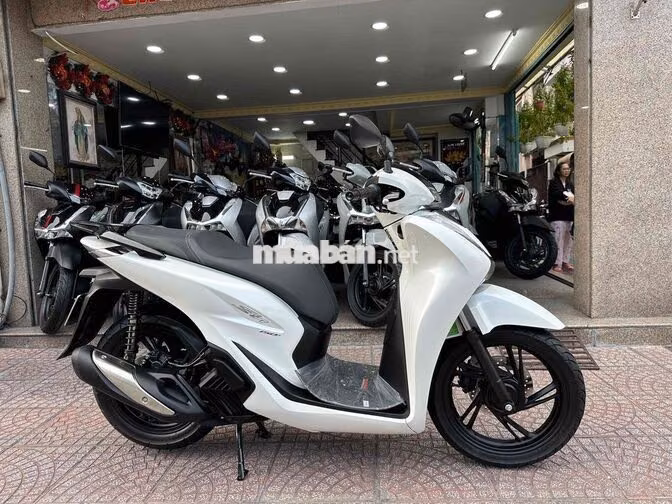 Honda SH 150i ABS 2021 Trắng Đen BSTP Chính Chủ
