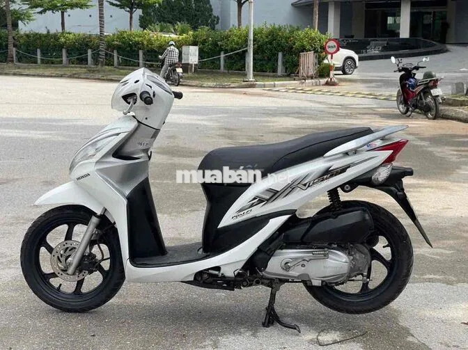 Honda Vision Trắng