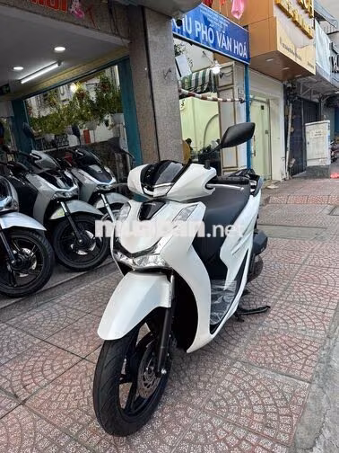 Honda SH 150i ABS 2021 Trắng Đen BSTP Chính Chủ