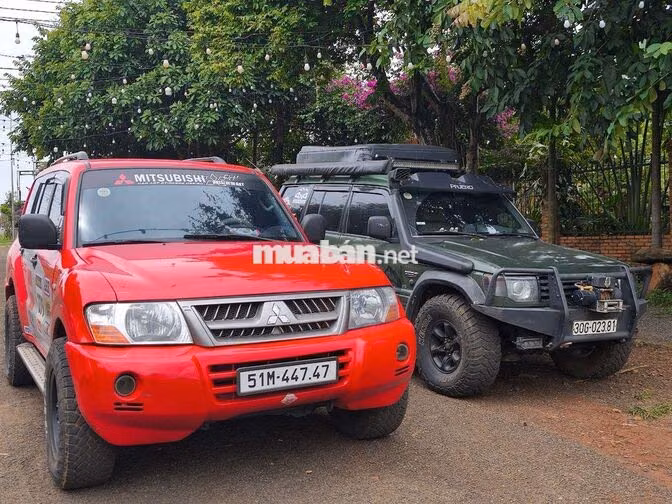 Mitsubishi Pajero V73 5 chỗ Số sàn Xăng Đỏ