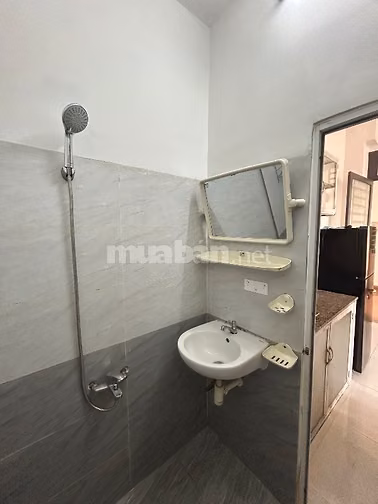 Phòng trọ đầy đủ nội thất an ninh cho thuê Q9