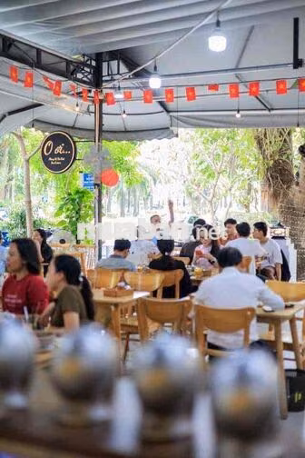 TUYỂN DỤNG PHỤC VỤ, PHỤ BẾP ĐI LÀM NGAY