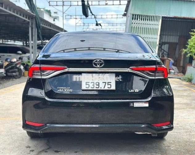 Toyota Corolla Altis 1.8V 202-20000 km