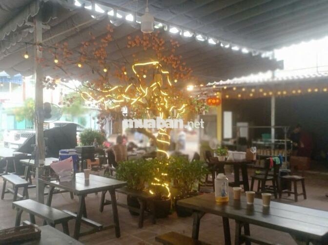 Cần tuyển đầu bếp, phụ bếp, order.....