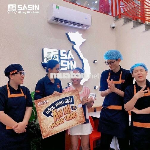 [BAO ĂN Ở] 10 NHÂN VIÊN QUÁN MỲ CAY HÀ NỘI