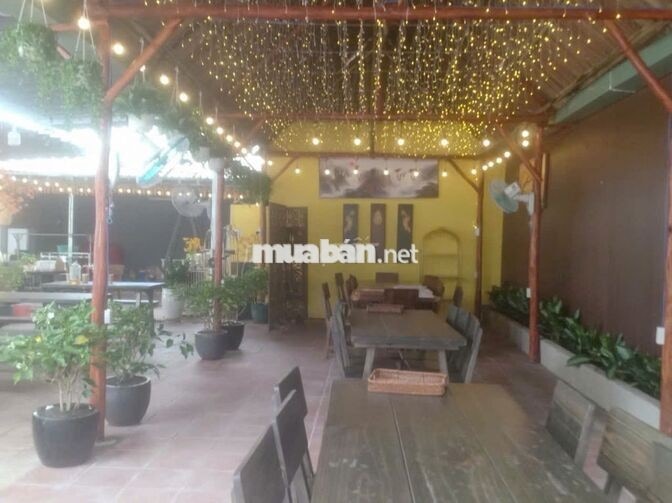 Cần tuyển đầu bếp, phụ bếp, order.....
