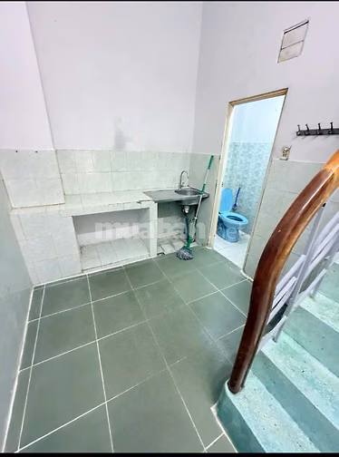 Nhà hẻm 3,5m 1/ gần HXH Nguyễn Tri Phương.3,5mx8m.T+3L(3PN).Giá 5,2 tỷ