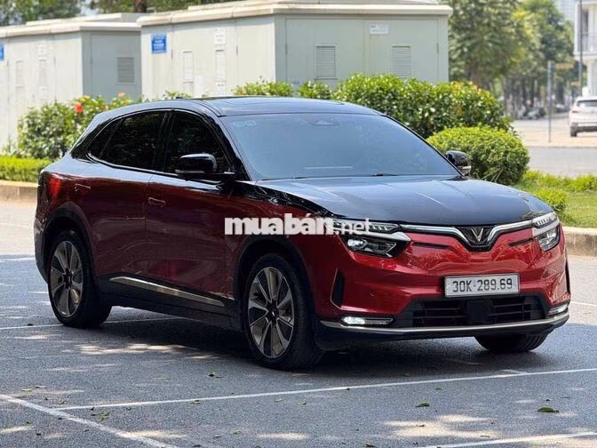 VF8 Lux Plus 2024 Hoả long mua đứt Pin Catl