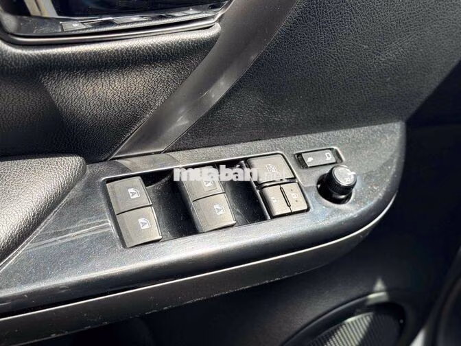 FORTUNER 2.4AT 2022 | máy dầu 1 cầu - Sơn rin còn