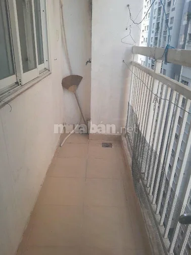 Chung cư Phú Thọ- Nguyễn Thị Nhỏ: căn 60m2, 2p ngủ, giá 9,5tr/tháng