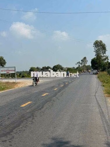 BÁN ĐẤT NỀN DIỆN TÍCH LỚN  20m x 100m