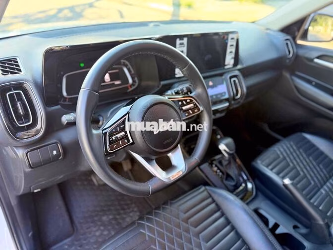 Kia Sonet Luxury 2024 Trắng 29.000km