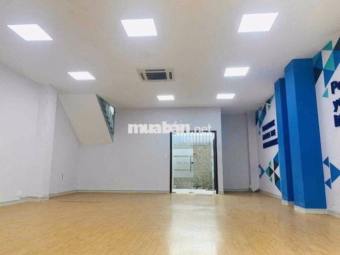 Cho thuê nhà KDC Him Lam Q7, 7.5x20m, 1 Hầm 3 Lầu, Giá 55tr