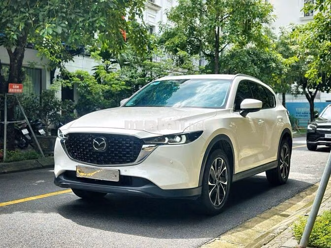 Mazda CX5 Luxury 2025 Trắng 9000km